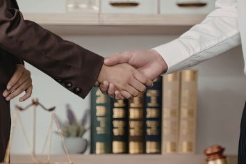 קביעת אבהות